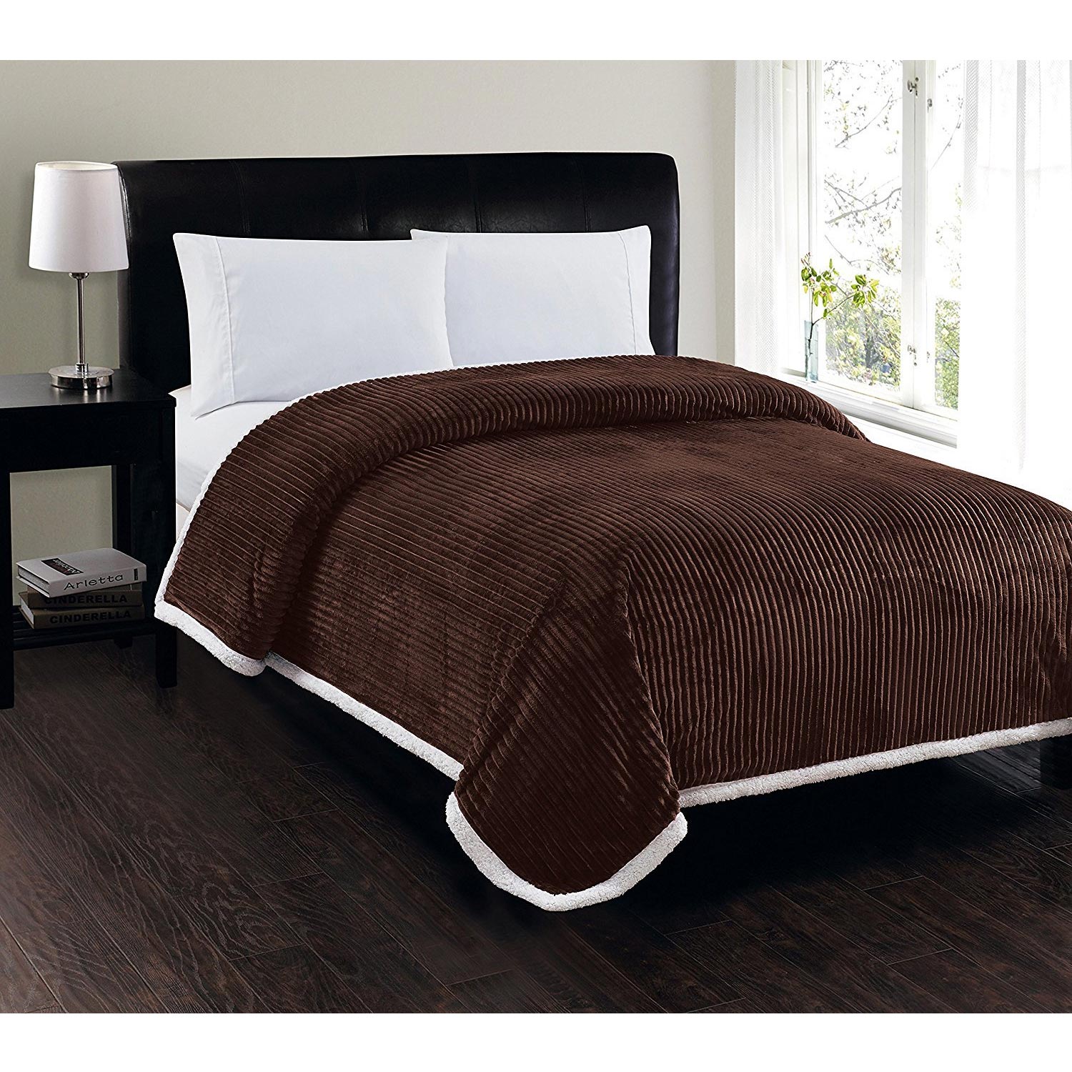 Softest, Luxury Micro-Sherpa Blanket