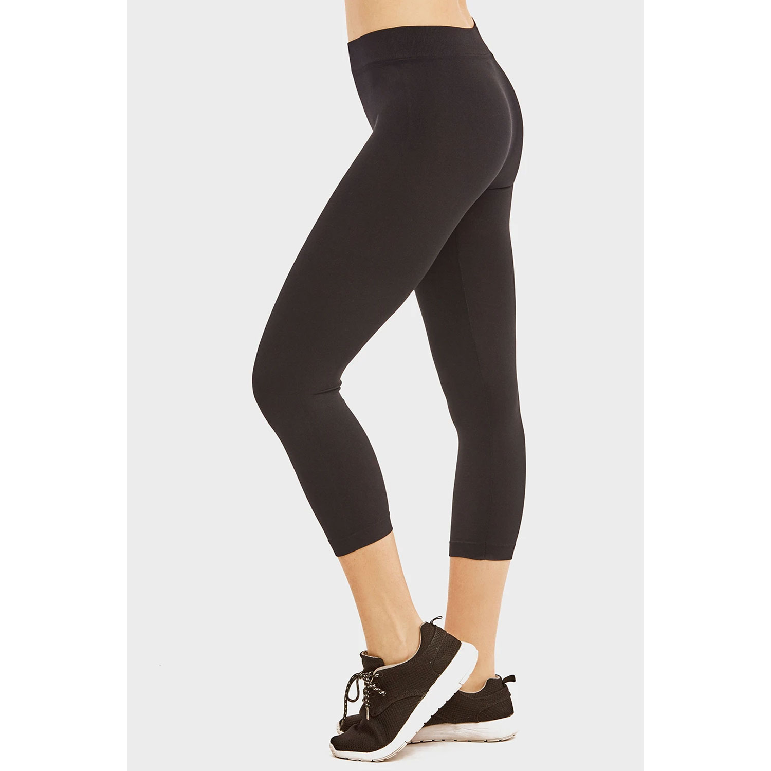 6 Pack Ladies Polyester Capri Leggings