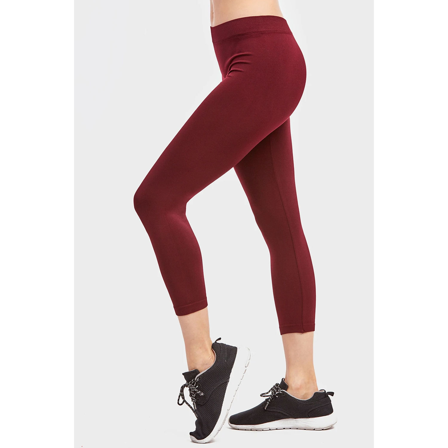 6 Pack Ladies Polyester Capri Leggings