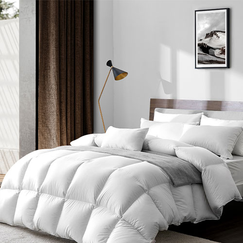 700 Fill Power European White Down Duvet 500TC Pure Cotton Casing With Corner Ties Montpellier