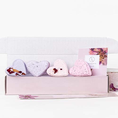 4 Heart Shaped Shower Steamers Gift Set