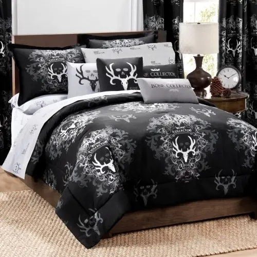 Bone Collector Black Comforter/Sham Set